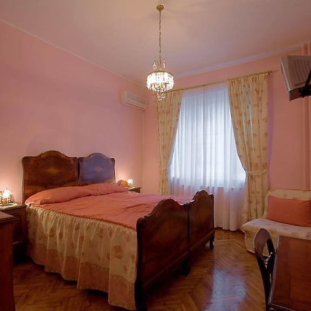 Casa Ferrari Bed&Breakfast Sofia Esterno foto
